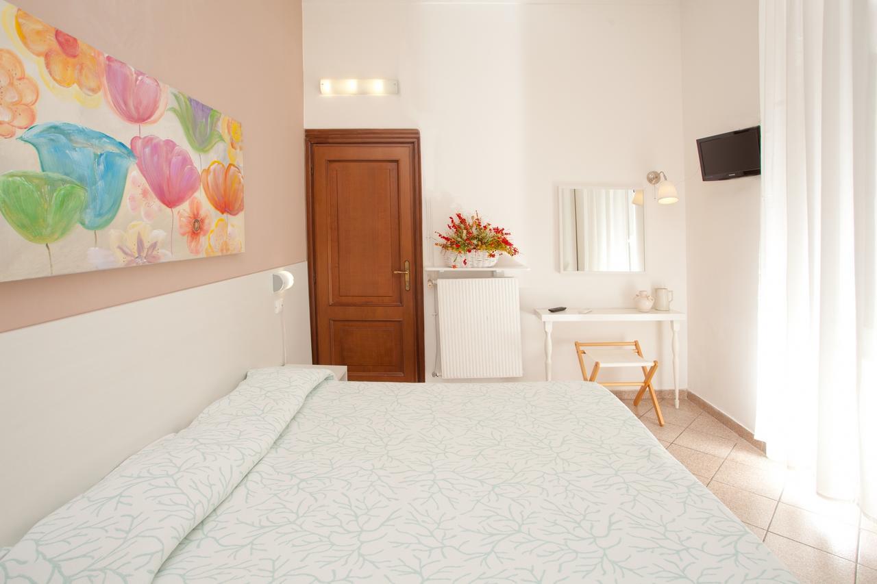 Hotel Lydia ألاسيو المظهر الخارجي الصورة